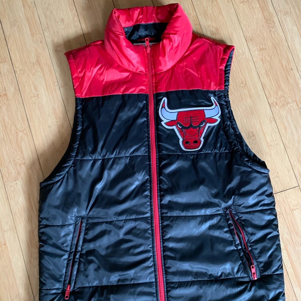 Chicago Bulls Mitchell and Ness retro vest
